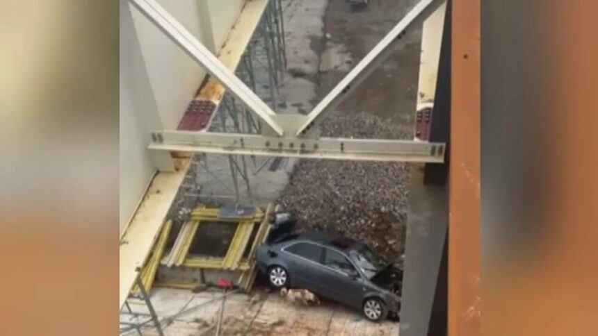 img Șofer căzut de pe un pod în construcție pe A7