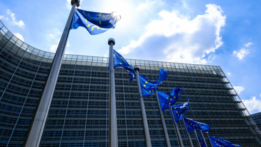 img Comisia Europeană pregătește răspunsul la tarifele impuse de Trump