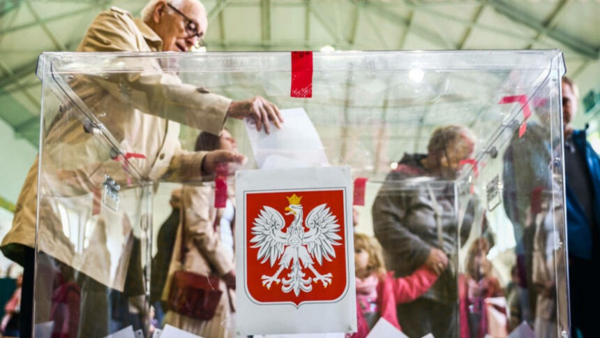Alegerile prezidențiale din Polonia: 17 candidați în cursa pentru funcția de președinte