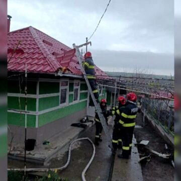 img Femeie de 88 de ani, surdo-mută, a murit arsă de vie în casă