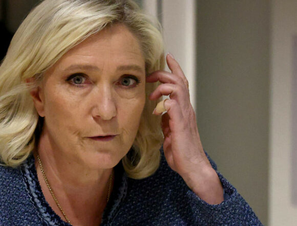 Pensionar condamnat pentru amenințarea cu moartea a judecătoarei care a condamnat-o pe Marine Le Pen