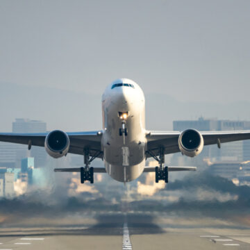 img Coliziunea a două avioane pe pista aeroportului din Washington