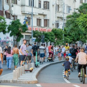 Calea Victoriei devine din nou a pietonilor: Concerte, dans și activități în aer liber până în octombrie