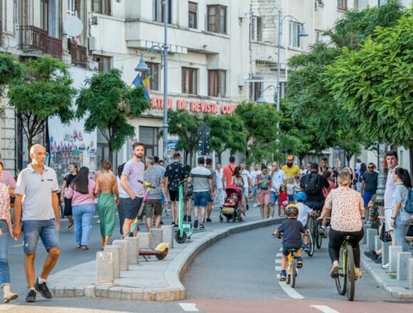 Calea Victoriei devine din nou a pietonilor: Concerte, dans și activități în aer liber până în octombrie