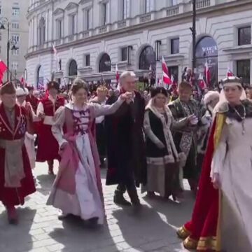 img Parada din Varșovia marchează 1000 de ani de la încoronarea lui Boleslav I