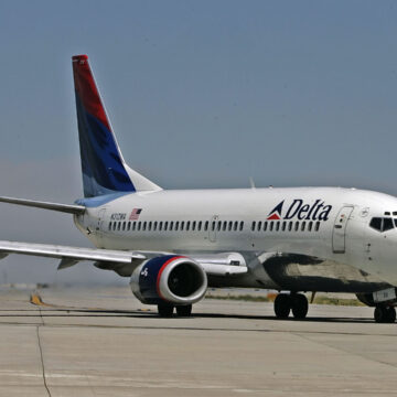 Impactul confuziei privind tarifele impuse de Donald Trump asupra industriei aeronautice