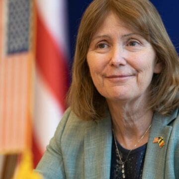 Ambasadoarea SUA la București, Kathleen Kavalec, se pensionează